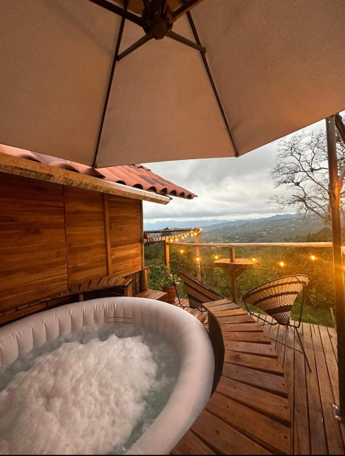 Villa La Julita Glamping La Mesa  Esterno foto